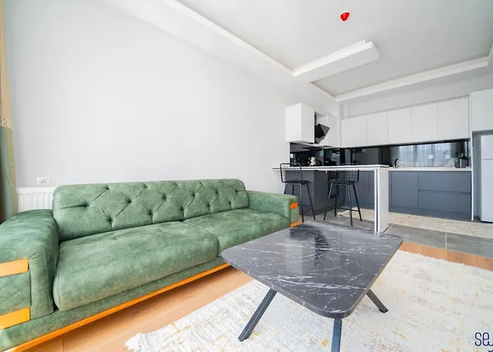 Elegance Prestige Aparthotel 3*